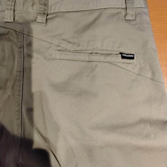 Volcom Men's Chino Size 30 - Picture 5 of 9